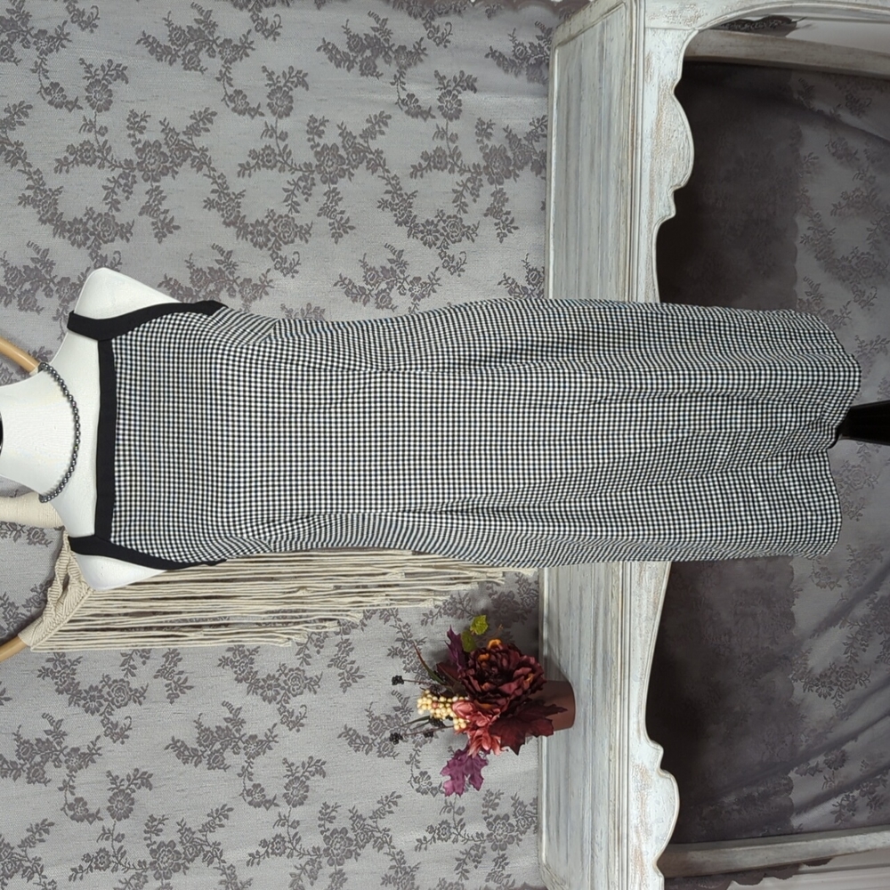 AGB black and white plaid square neck dress